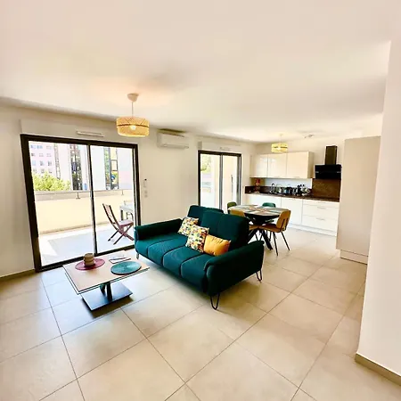 Appartement Beautiful Duplex 5 Minutes From Downtown Bastia (Corsica)