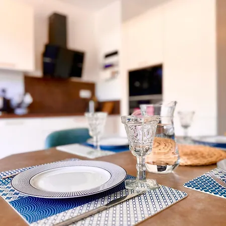 Beautiful Duplex 5 Minutes From Downtown Appartement Bastia (Corsica)